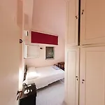 Ostria ليكسوري