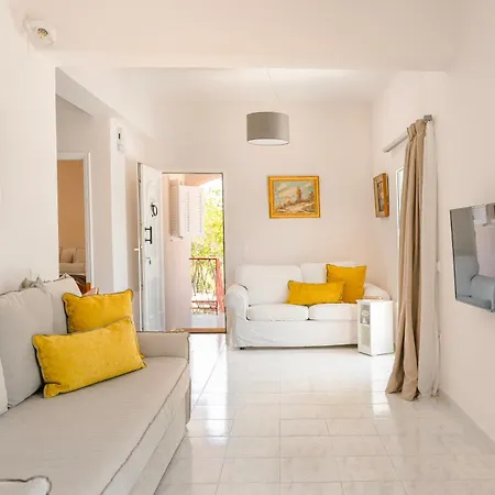 Ostria Villa