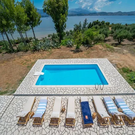 Ostria Villa