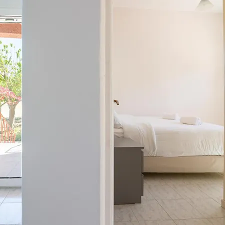 Ostria Villa *