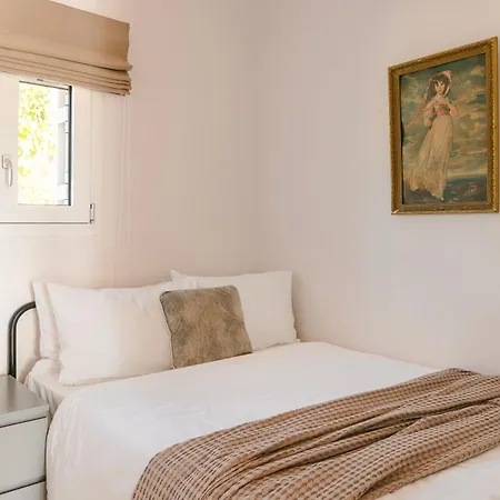 Ostria Villa Lixúri