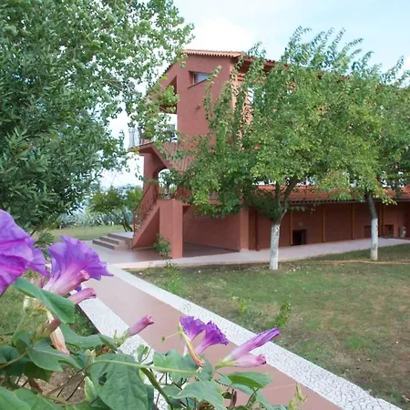 Ostria Villa Lixúri