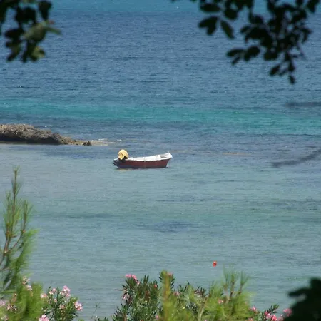 Ostria Villa *