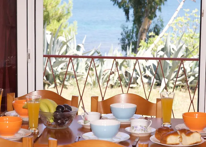 Ostria Villa
